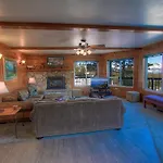 Hch1475 - Heavenly Lake View Retreat Home